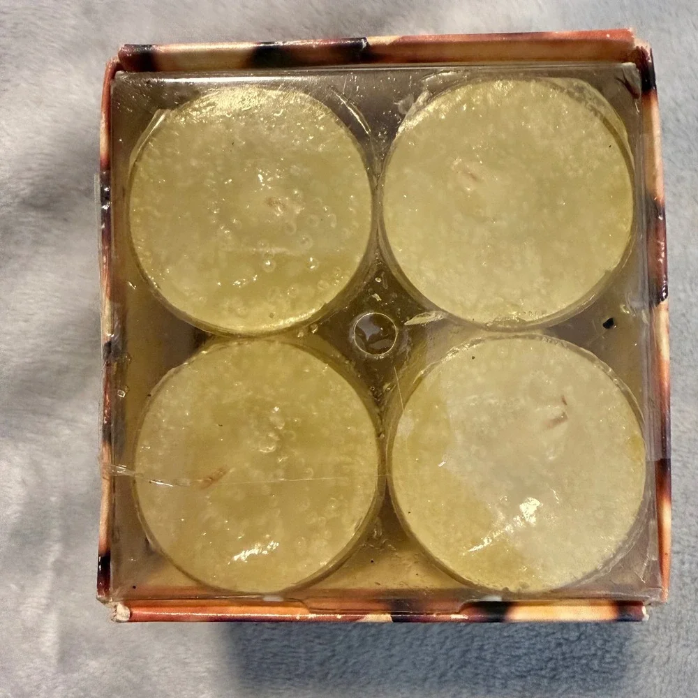 Vintage Yankee Candle French Vanilla Tea Lights 12 Ct Scented NOS Original